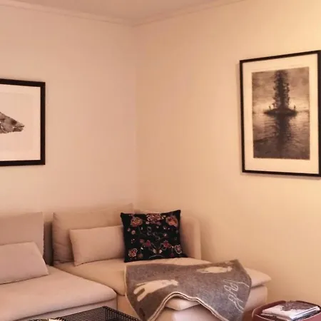 아파트 Two-story With Private Deck 발스타드