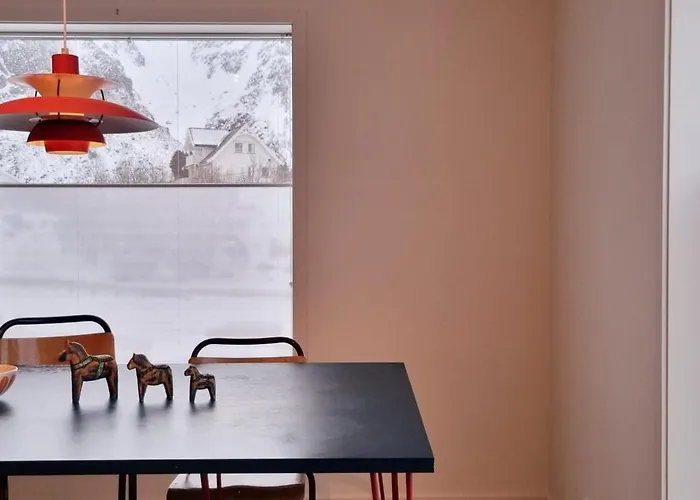 Two-story With Private Deck *