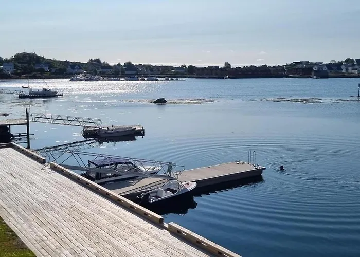 Two-story With Private Deck Lägenhet *